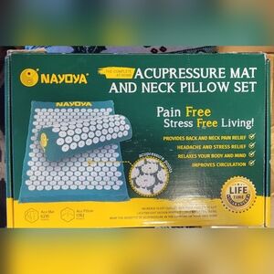 Nayoya Acupressure Mat and Neck Pillow